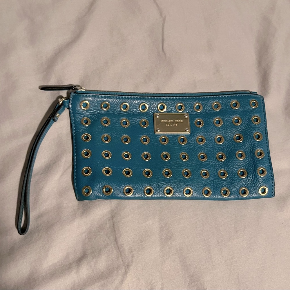 MICHAEL KORS CLUTCH